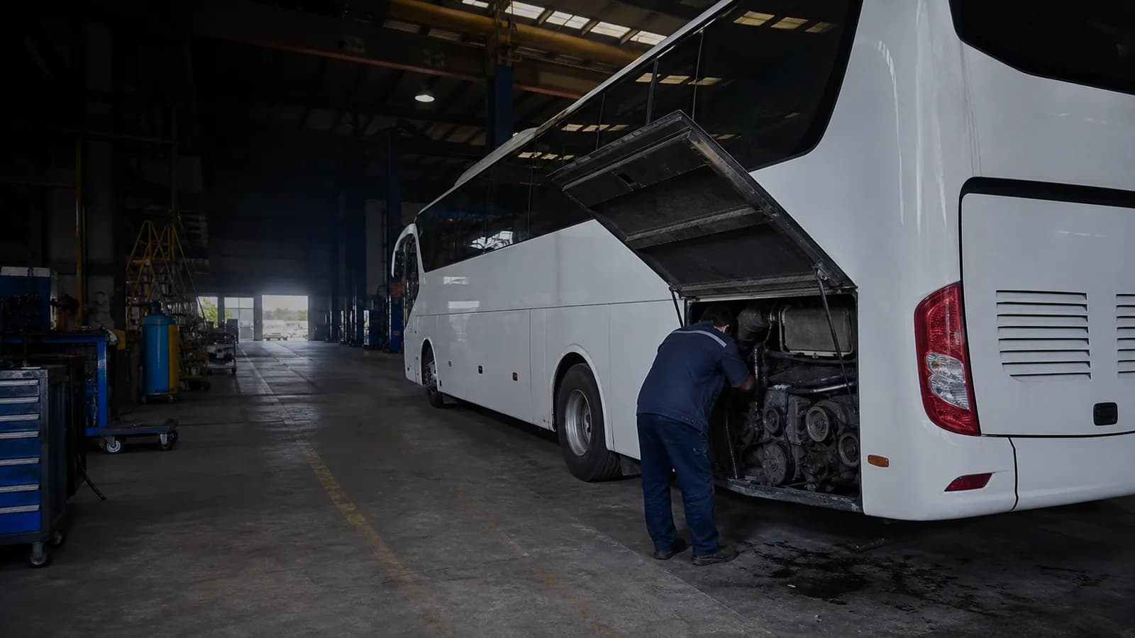 Автобус Higer на обслуживании в BUS DOCTOR
